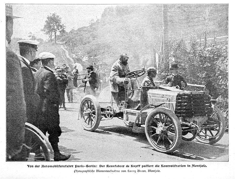Rennen Paris-Berlin Die Woche PB102356