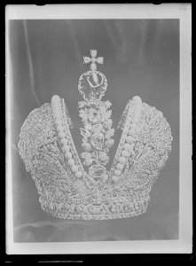 Repro ryska kejsarkronan, ur Russia's treasure of diamonds and precious stones, Part 1, Moskwa 1925 - Livrustkammaren - 26452