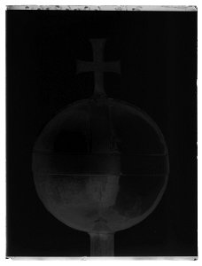 Riksäpple - Livrustkammaren - 36769-negative