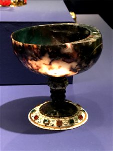 Rock crystal cup (mottled brown)