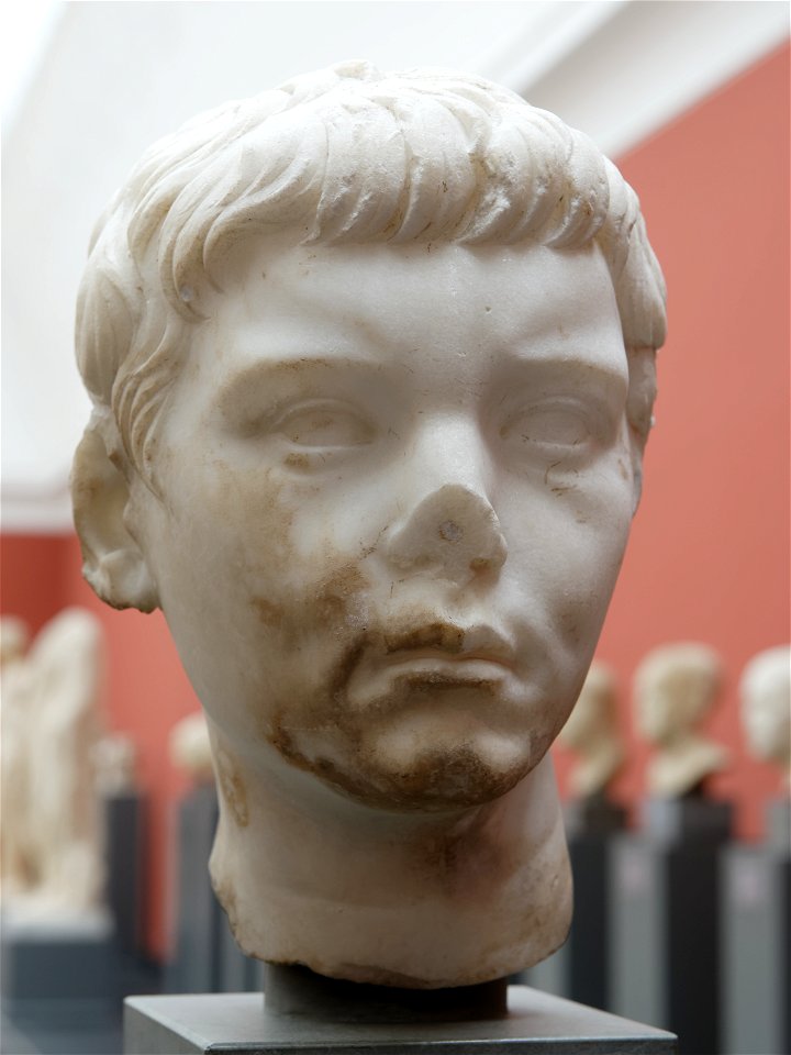 Roman boy Ny Carlsberg Glyptotek IN735