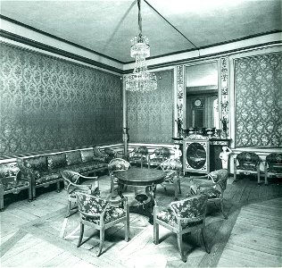 Rosensberg Castle, Red Salon in about 1900
