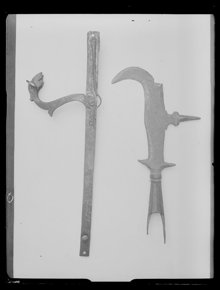Ross-schinder, fragmentarisk klinga till. Sydamerika 1500-talet - Livrustkammaren - 62220