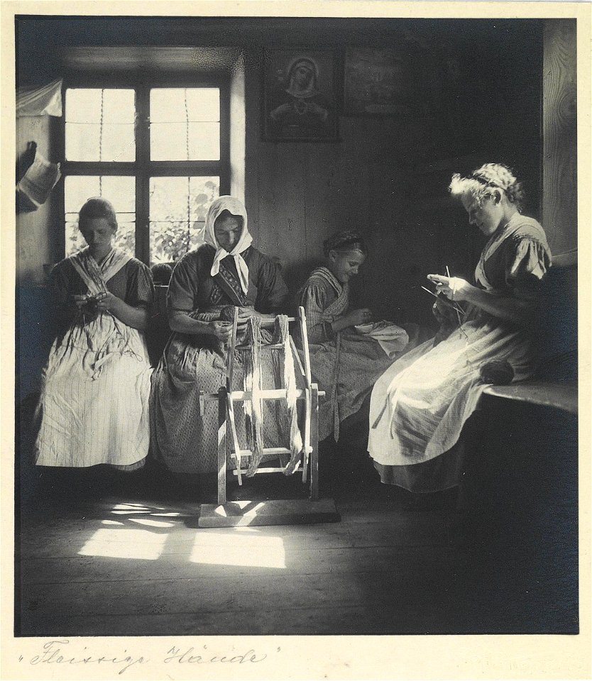 Rudolf Koppitz Fleißige Hände 1930s
