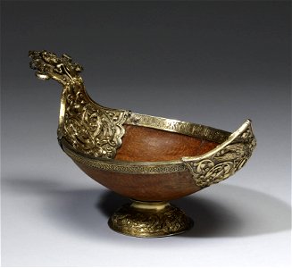 Russian - Drinking Bowl (Korchik) - Walters 57795 - Three Quarter