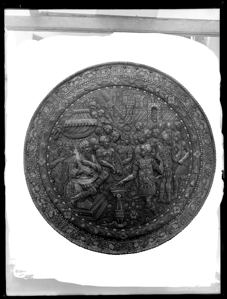 Rundsköld all'antica - Livrustkammaren - 68521
