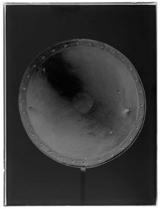 Rundsköld - Livrustkammaren - 60097-negative