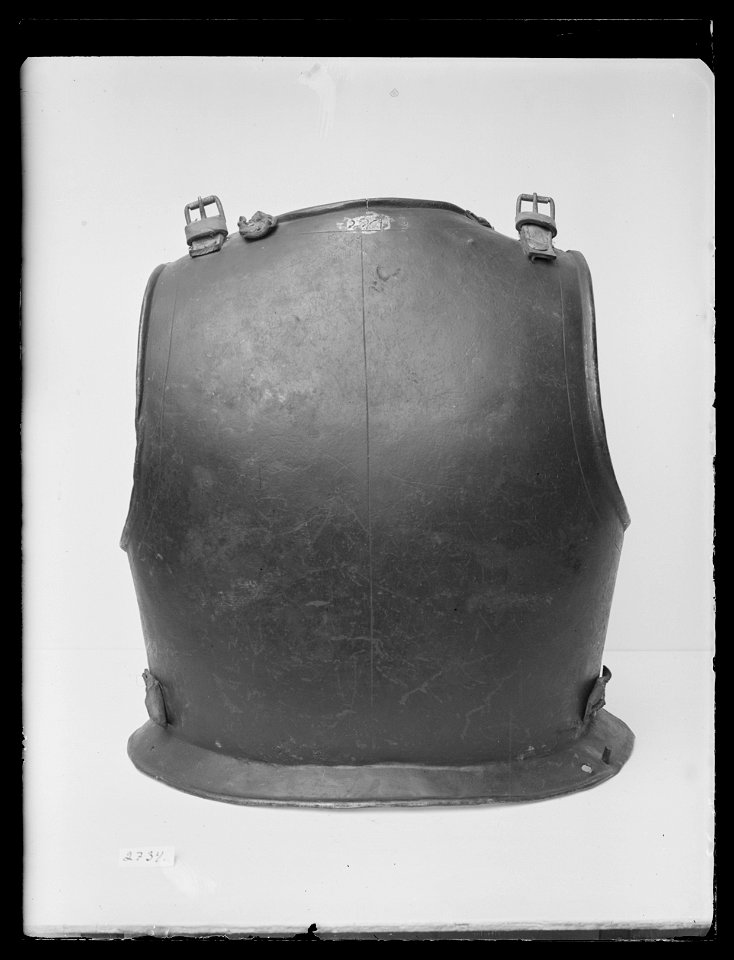 Ryggharnesk, 1600-talets första hälft el. mitt - Livrustkammaren - 70752