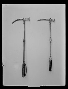 Ryttarhammare med handbygel, Tyskland, 1600-talets början - Livrustkammaren - 53653