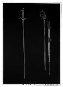 Sabel, värja - Livrustkammaren - 1390-negative