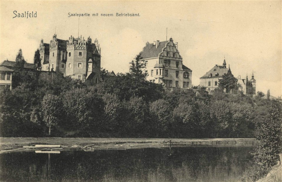 Saalfeld (Saale), Thüringen - Saale mit neuem Betriebsamt (Zeno Ansichtskarten)