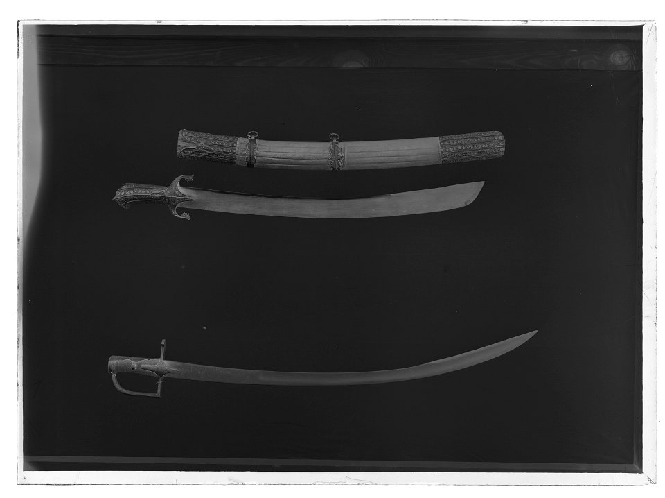 Sabel - Livrustkammaren - 43152-negative