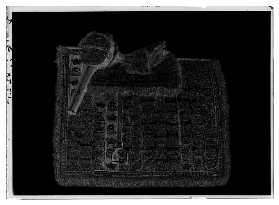 Sadel samh .6437-9,7892-3 - Livrustkammaren - 44174-negative