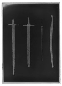 Sabelklinga (med tånge, defekt). Sydtyskland, 1400-talets slut - Livrustkammaren - 68948-negative