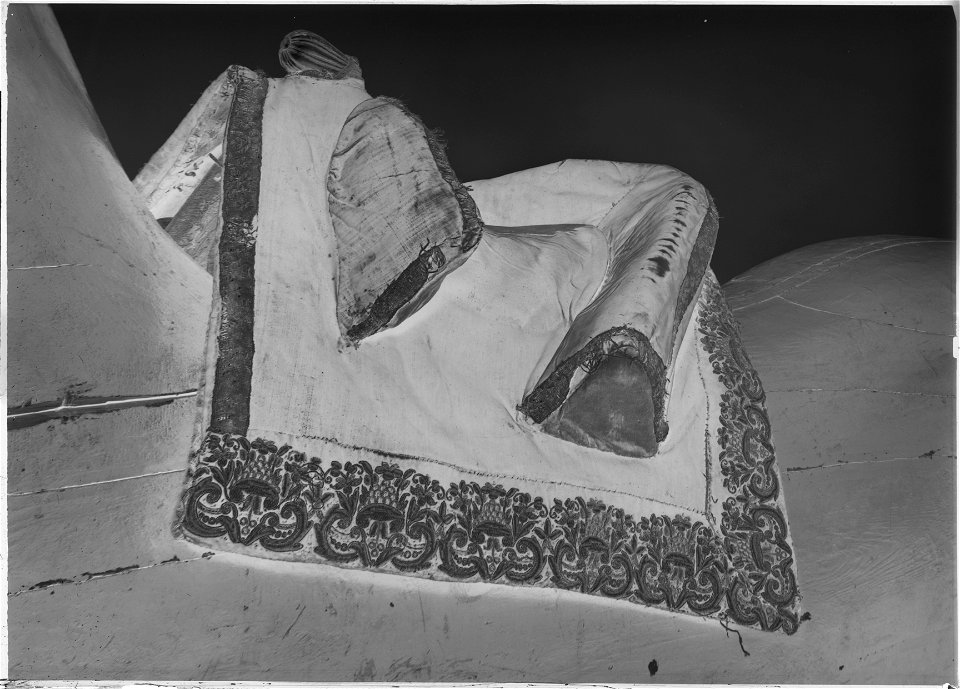Sadelöverklädsel, röd - Livrustkammaren - 10532-negative