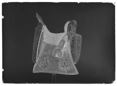 Sadel, polsk, daterad 1605 - Livrustkammaren - 69083-negative