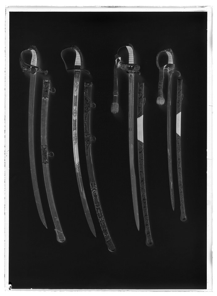 Sablar - Livrustkammaren - 52284-negative