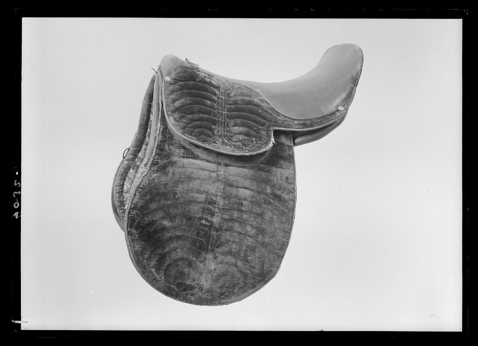 Sadel, engelsk sadel, 1800-1850 - Livrustkammaren - 26385