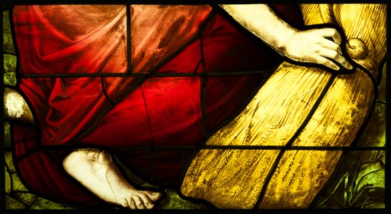 Saint-Chapelle de Vincennes - Baie 6 - Ange liant une gerbe de blé (bgw17 0727)