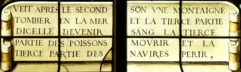 Saint-Chapelle de Vincennes - Baie 2 - Texte de la quatrime vision de l'Apocalypse - la mer change en sang (bgw17 0442)
