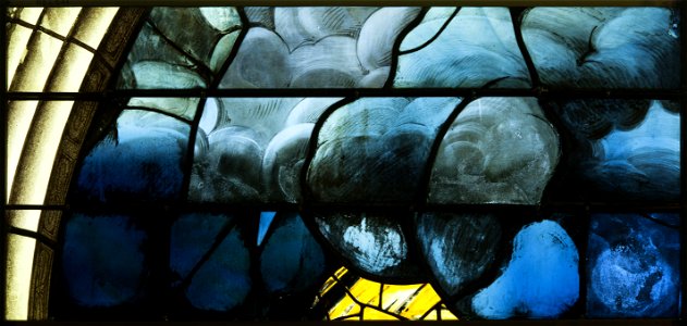 Saint-Chapelle de Vincennes - Baie 2 - Nuée (bgw17 0475)
