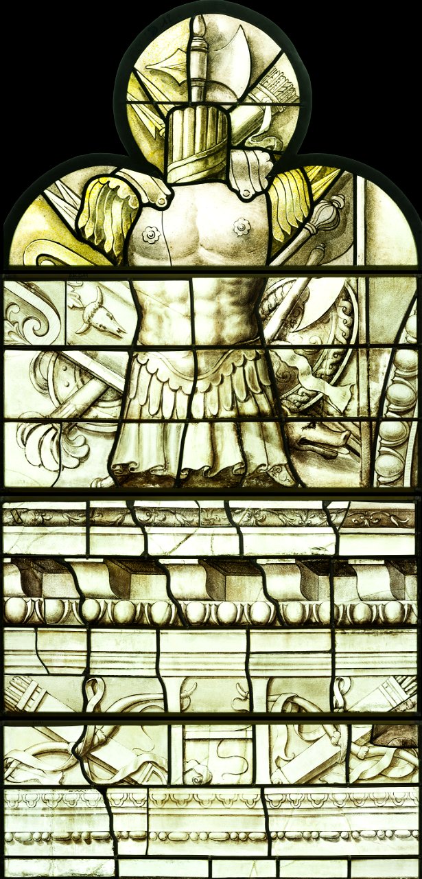 Saint-Chapelle de Vincennes - Baie 6 - Trophée d'armes et décor d'architecture (bgw17 0682)