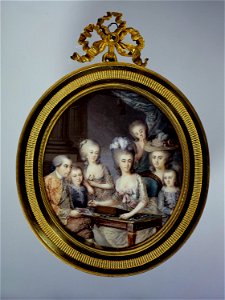 Saint-Ligié, de - Portrait de Wilhelmine de Prusse, princesse d'Orange-Nassau, en miniaturiste entourée de sa famille - J 753 - Musée Cognacq-Jay