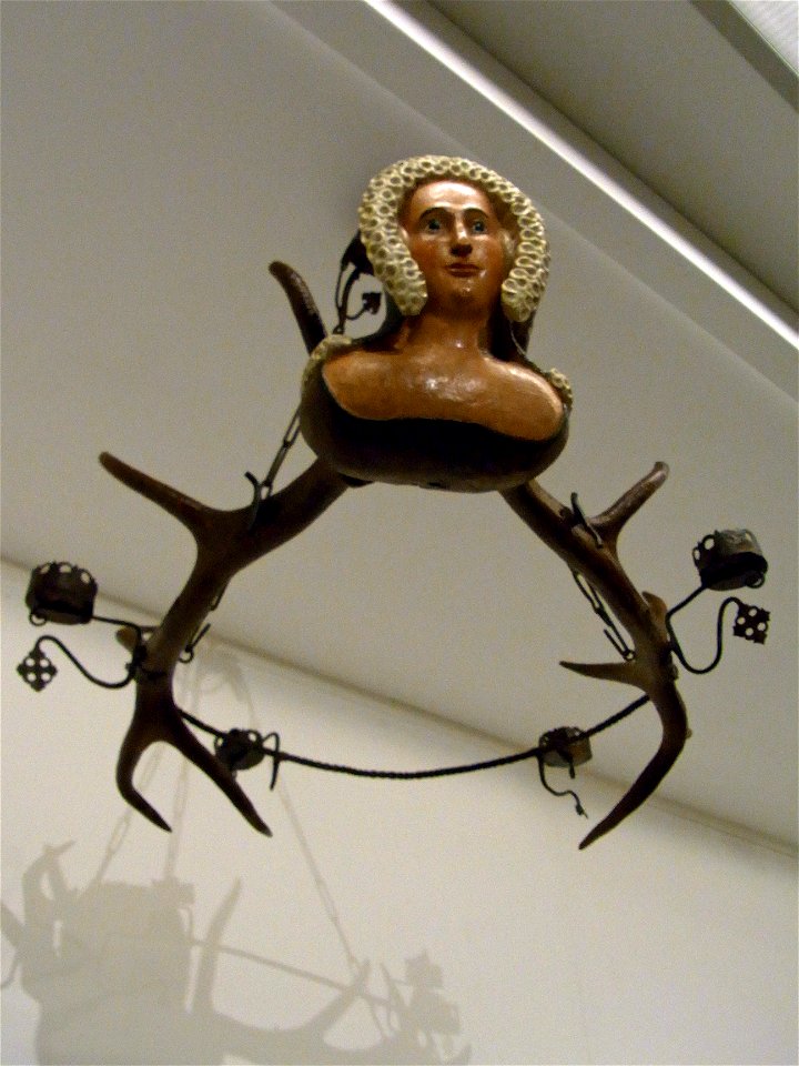 Sammlung Ludwig - Artefakt und Naturwunder-Geweihleuchter Lemgo80209