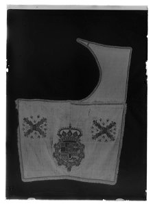 Schabrak, ur en serie av åtta, med spanska vapnet ( nnr 6137-6144) - Livrustkammaren - 60559-negative