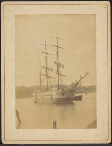 Schip in het Oosterdok, Afb ANWZ00391000001