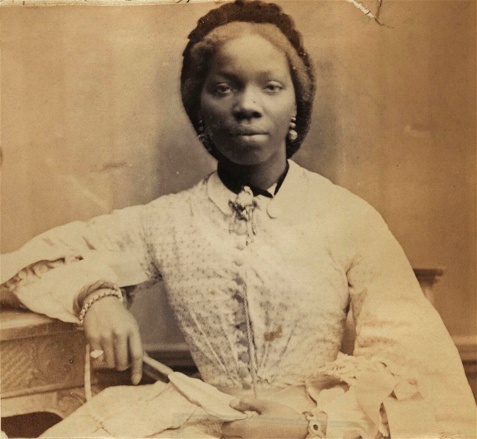 Sara Forbes Bonetta (15 September 1862) (cropped)