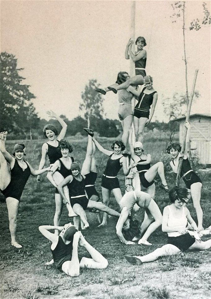 Sasha Stone - Als die Jackson-Girls auf Urlaub waren, 1928