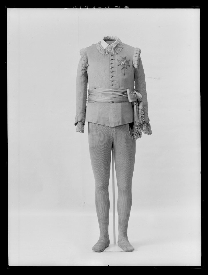 Serafimerorden,broderad kraschan - Livrustkammaren - 224
