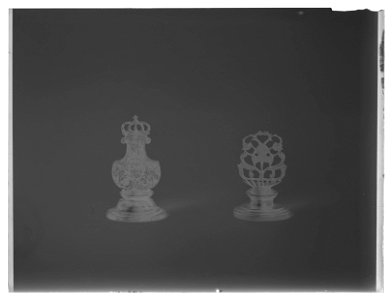 Signet för drottning Hedvig Eleonora av Sverige (1636-1715), ca 1700, etui nr 2595 - Livrustkammaren - 19469-negative