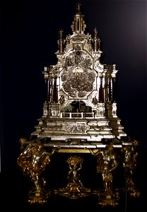 Silver clock by Johan Andreas Telott (1690-8) - Stone Rooms - Residenz - Munich - Germany 2017