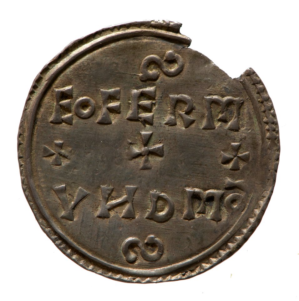 Silver penny of Edmund I (YORYM 2000 1493) reverse