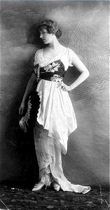 Simone Legrand Menier (20)