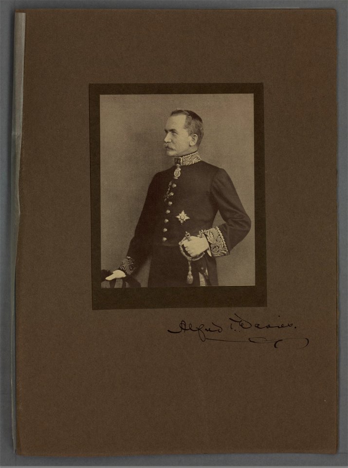 Sir Alfred T. Davies (5449734)