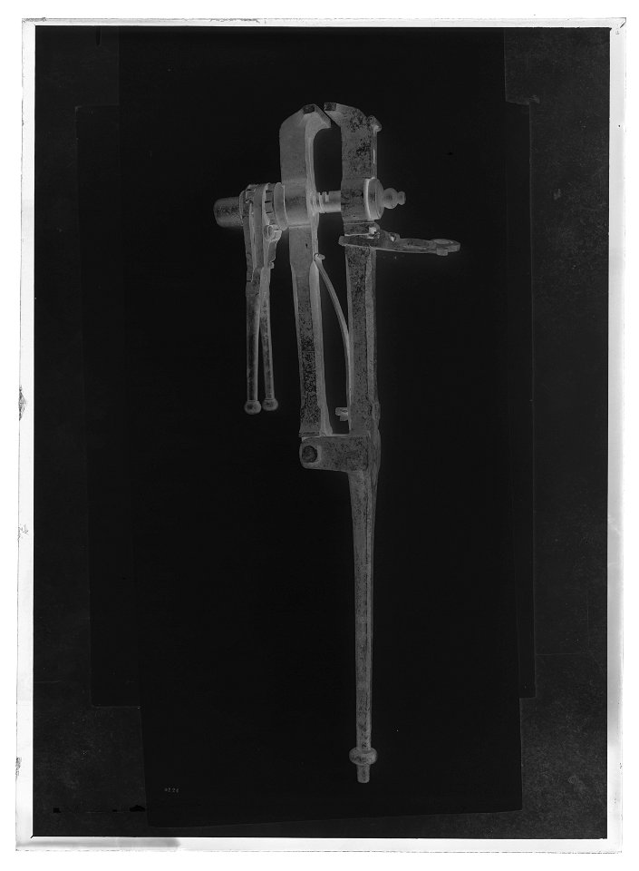 Skruvstäd - Livrustkammaren - 60823-negative