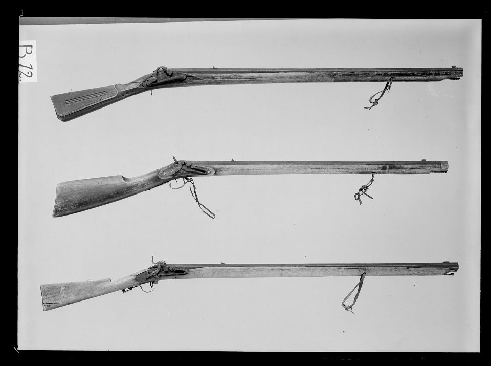 Slagsnapplåslodbössa, hälspännslås, utfjäderslås. Norrbotten 1800-talets andra häflt - Livrustkammaren - 861