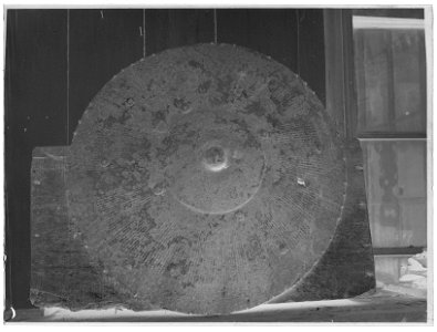 Sköld - Livrustkammaren - 42880-negative