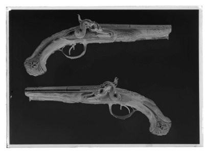Slagexflintlåspistoler - Livrustkammaren - 35322-negative