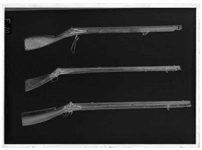 Slagsnapplåslodbössor - Livrustkammaren - 77908-negative