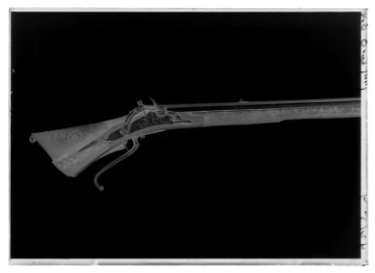 Snapplåslodbössa, springlås, infjäderslås B S, Sverige, 1600-talets mitt - Livrustkammaren - 44275-negative