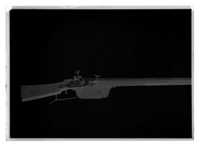Snapplåsmålskjutningsbössa - Livrustkammaren - 44037-negative