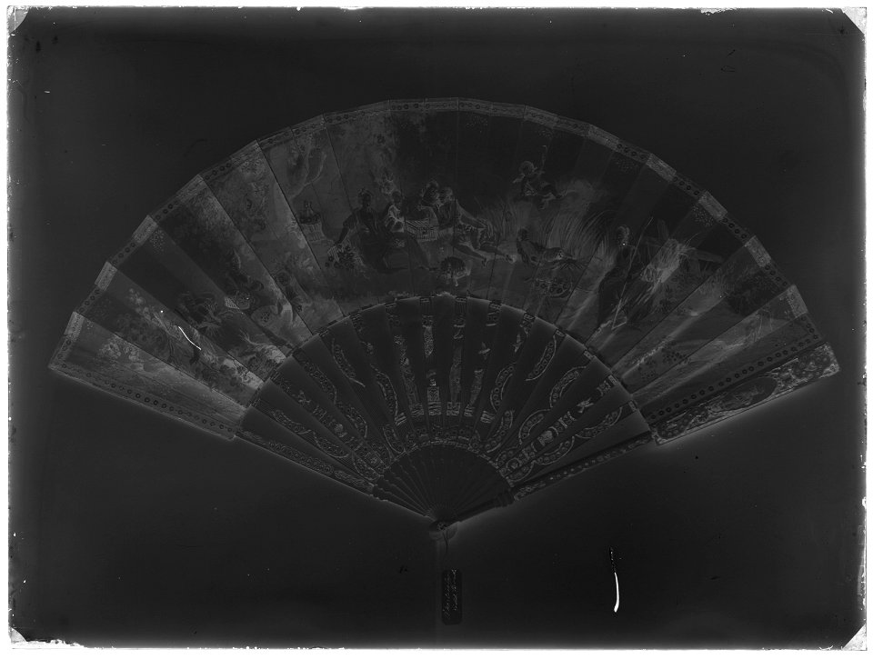 Solfjäder - Livrustkammaren - 77136-negative