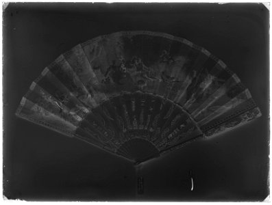 Solfjäder - Livrustkammaren - 77136-negative