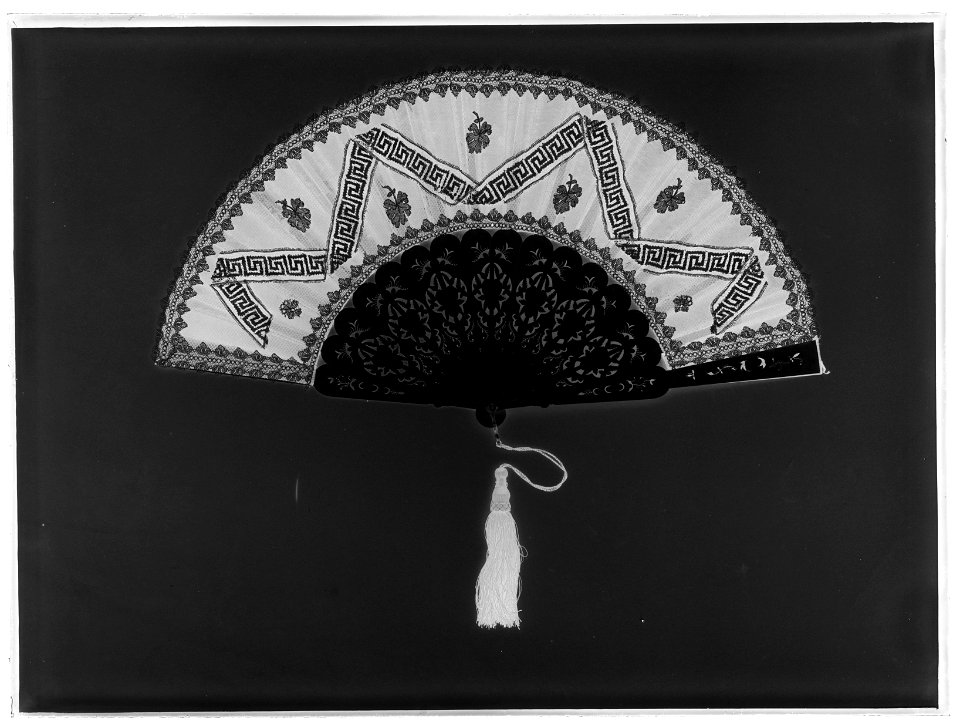 Solfjäder - Livrustkammaren - 17262-negative