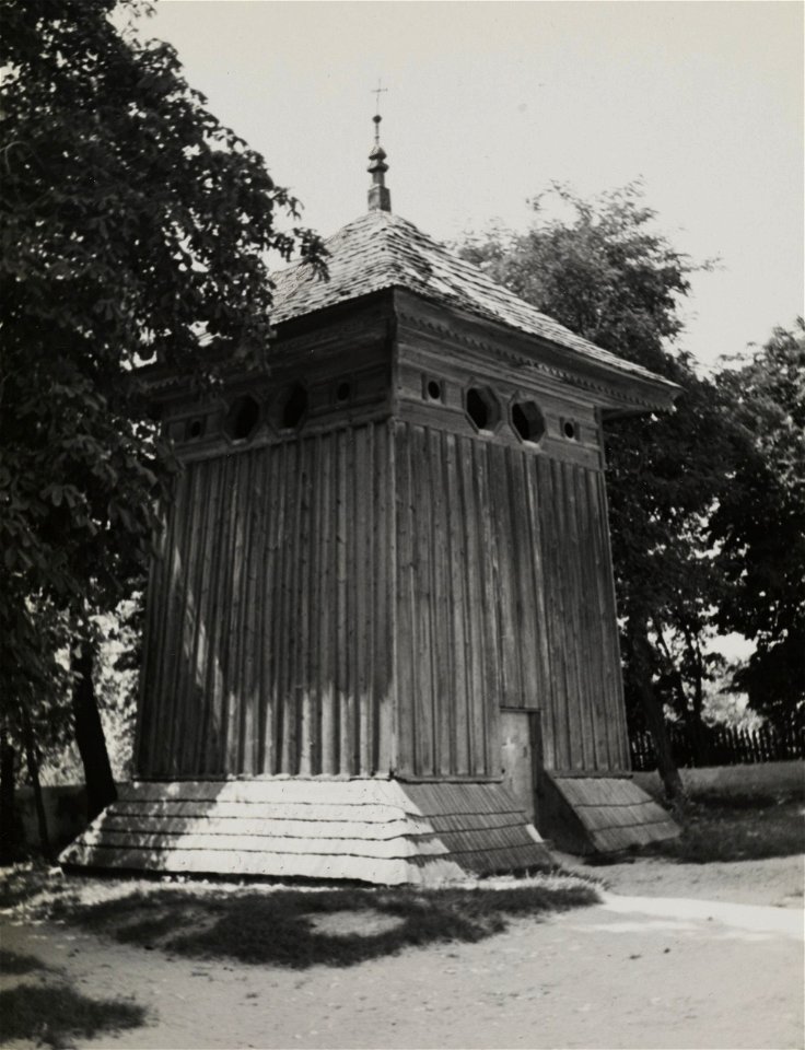 Solec-Zdrój dzwonnica, fot. H. Poddębski, pred 1937