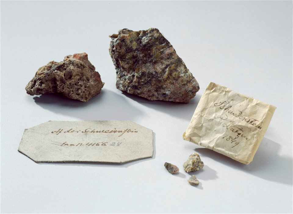 Souvenirer, stenar med konvolut, Schwedenstein - Livrustkammaren - 82354